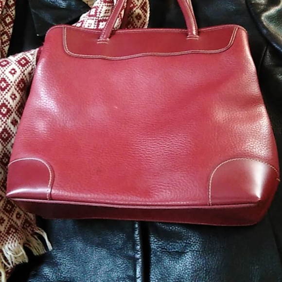 Bundle  of Winter Wear Essentials - Picture 2 of 7